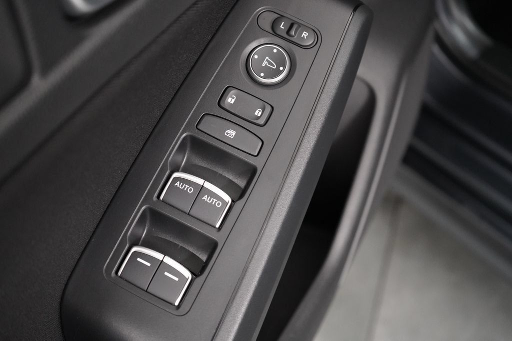 Used 2024 Honda Civic Sport image 13