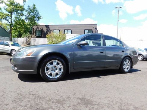 Used 2006 Nissan Altima 2.5 S w/ (P01) Special Edition Pkg FWD image 4