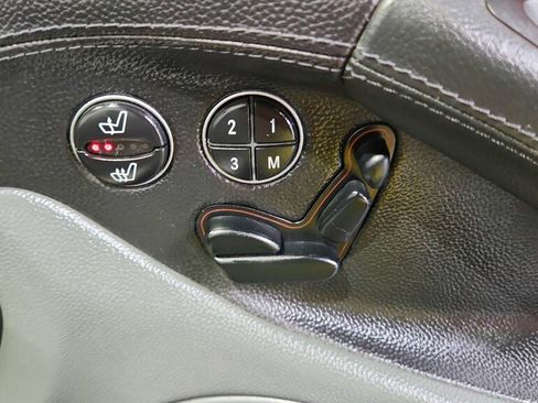 Used 2005 Mercedes-Benz SL 500 image 22