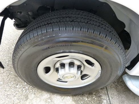 Used 2023 Chevrolet Express 2500 w/ Driver Convenience Package image 36