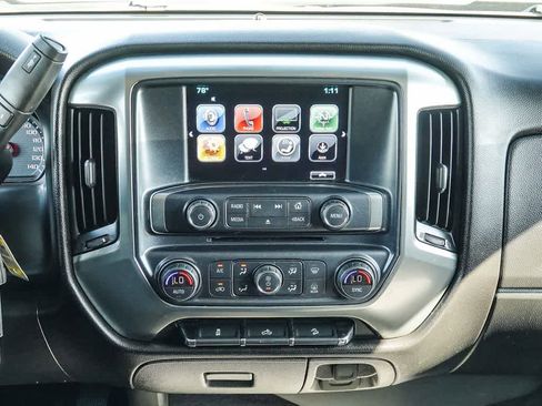 Used 2018 Chevrolet Silverado 1500 LT w/ All Star Edition AWD/4WD image 12