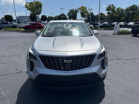 Used 2019 Cadillac XT4 Luxury FWD image 4