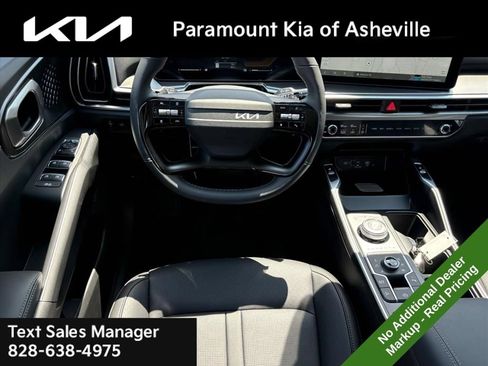 New 2026 Kia Sorento EX w/ EX Premium Package AWD/4WD image 24
