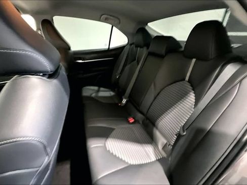 Used 2021 Toyota Camry SE AWD/4WD image 27