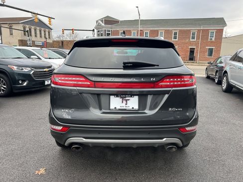 Used 2017 Lincoln MKC Premiere image 4