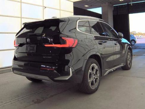 Used 2025 BMW X1 xDrive28i AWD/4WD image 2