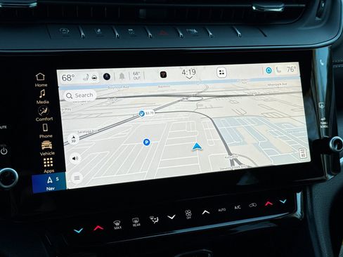 New 2026 Jeep Grand Cherokee Altitude image 18