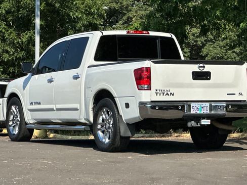 Used 2013 Nissan Titan SL w/ Texas Pkg RWD image 6