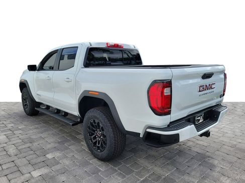 New 2026 GMC Canyon Elevation w/ Convenience Package RWD image 4