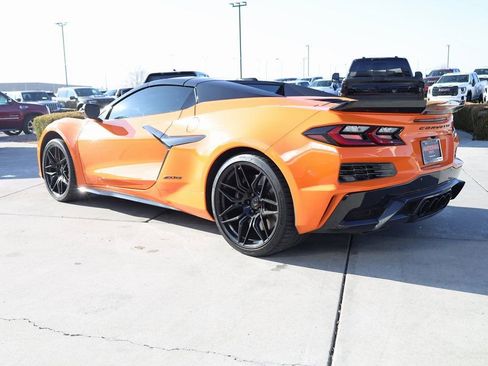 Used 2024 Chevrolet Corvette Z06 image 4