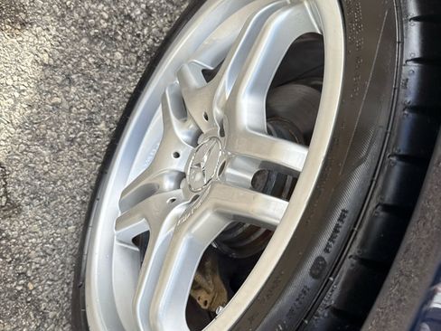 Used 2009 Mercedes-Benz CLK 550 Cabriolet w/ Premium I Pkg image 38
