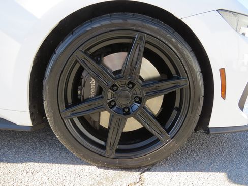 Used 2024 Ford Mustang GT Premium w/ GT Performance Package image 10