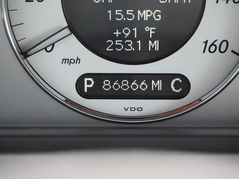 Used 2008 Mercedes-Benz E 350 4MATIC Sedan image 20
