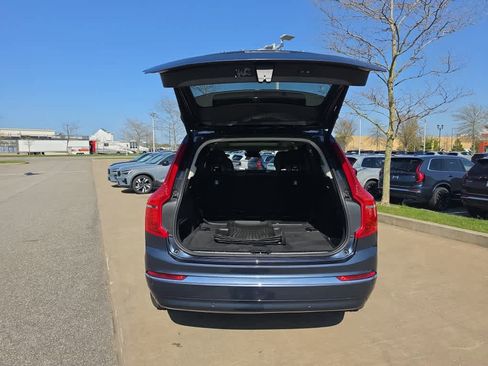 Used 2023 Volvo XC90 B6 Plus AWD/4WD image 6