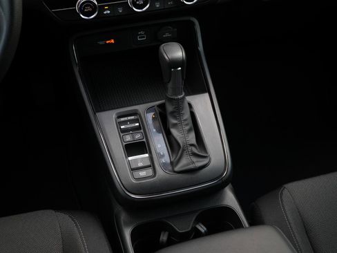 Used 2024 Honda CR-V LX image 25