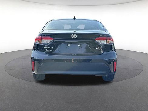 Used 2024 Toyota Corolla LE FWD image 4
