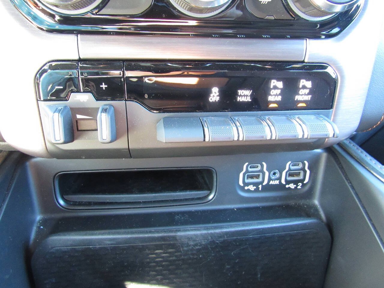 Used 2020 RAM 2500 Limited AWD/4WD image 39