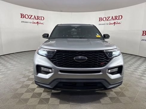 Used 2022 Ford Explorer ST w/ Equipment Group 401A image 2