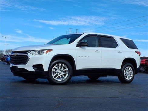 Certified 2021 Chevrolet Traverse LS image 2