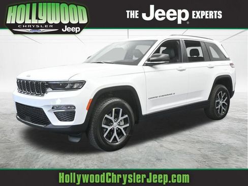 Used 2025 Jeep Grand Cherokee Limited image 1
