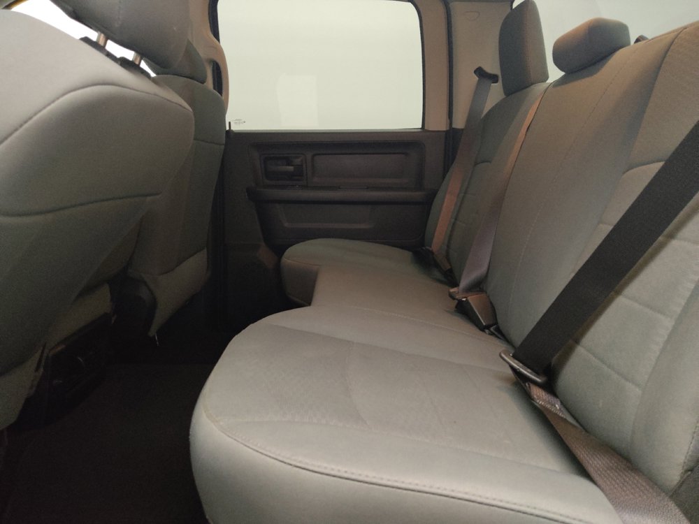Used 2018 RAM 1500 Express w/ Express Value Package AWD/4WD image 18