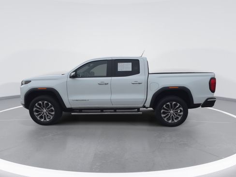 Used 2023 GMC Canyon Denali AWD/4WD image 6