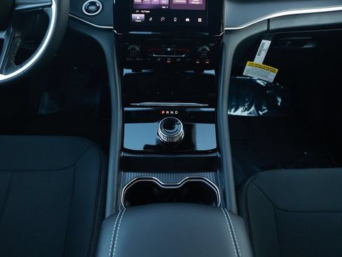 New 2026 Jeep Grand Cherokee Laredo RWD image 26