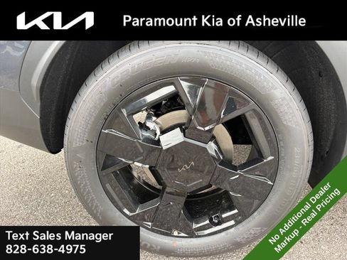 New 2027 Kia Sportage X-Line AWD/4WD image 30