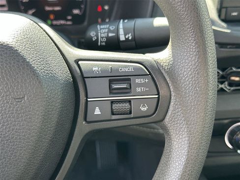 Used 2023 Honda Accord LX image 34