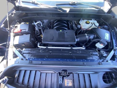 Used 2020 GMC Sierra 1500 Elevation w/ Elevation Value Package AWD/4WD image 4