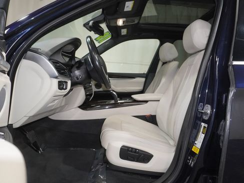 Used 2018 BMW X5 xDrive35i AWD/4WD image 11