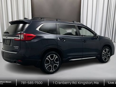 Used 2023 Subaru Ascent Limited w/ Technology Package AWD/4WD image 5