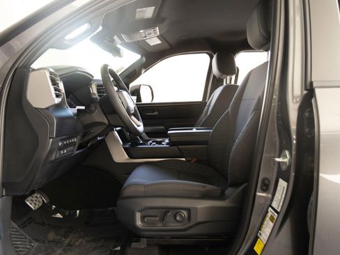 Used 2025 Toyota Tundra SR5 w/ TRD Off-Road Package AWD/4WD image 14
