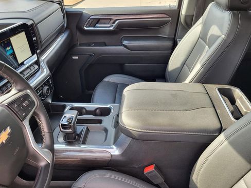 Certified 2024 Chevrolet Silverado 1500 LTZ AWD/4WD image 29