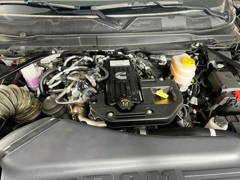 Used 2025 RAM 2500 Tradesman AWD/4WD image 29