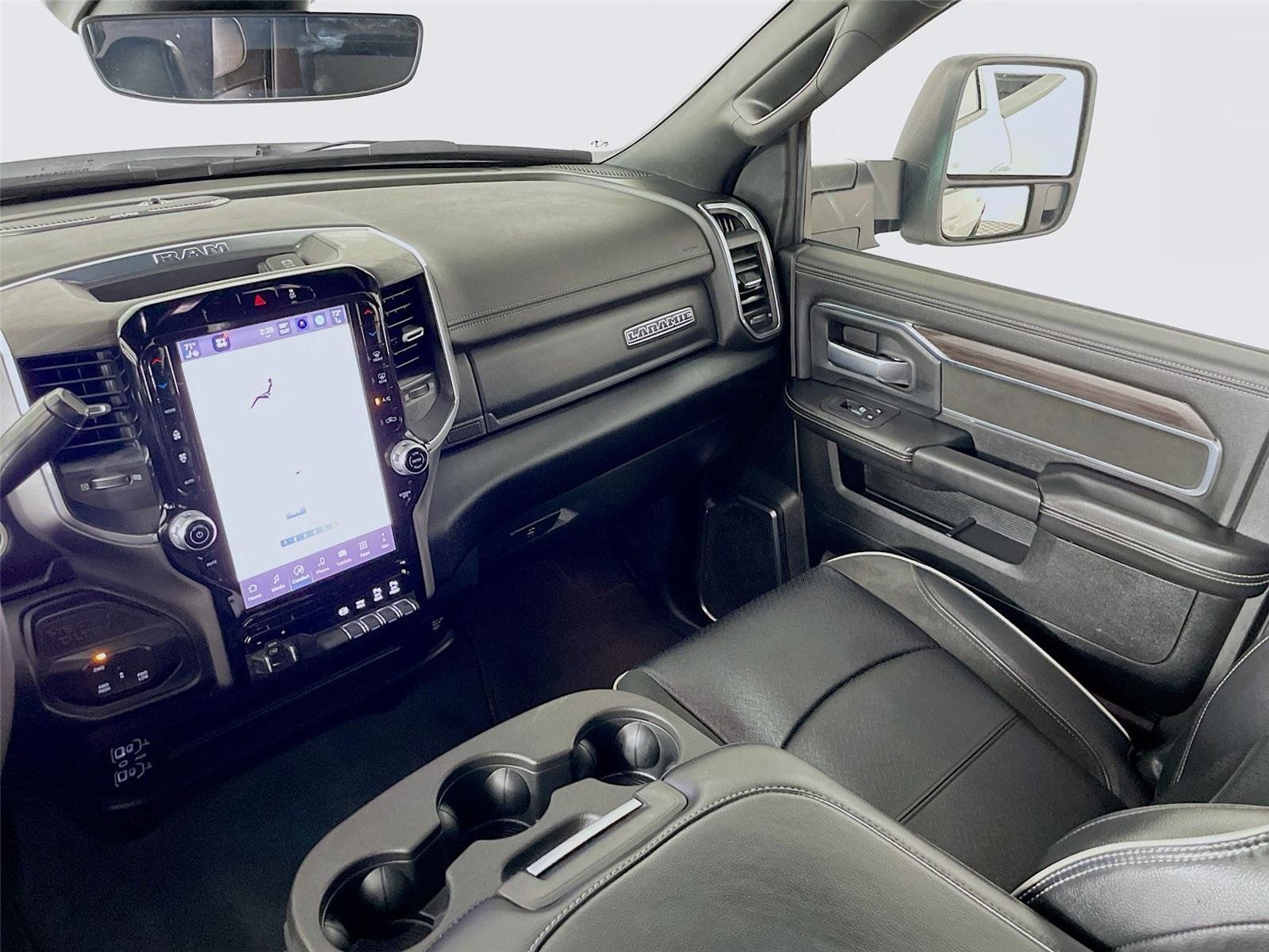 Used 2026 RAM 2500 Laramie AWD/4WD image 27