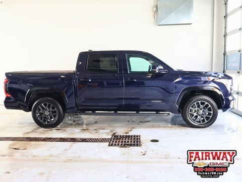 Used 2024 Toyota Tundra Platinum image 1