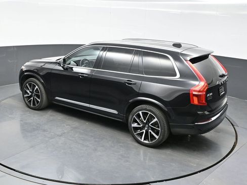 Used 2023 Volvo XC90 B6 Plus AWD/4WD image 37