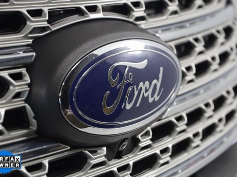 Used 2022 Ford Explorer Limited w/ Hybrid Equipment Group 310A image 19