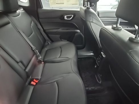 New 2026 Jeep Compass Limited image 8