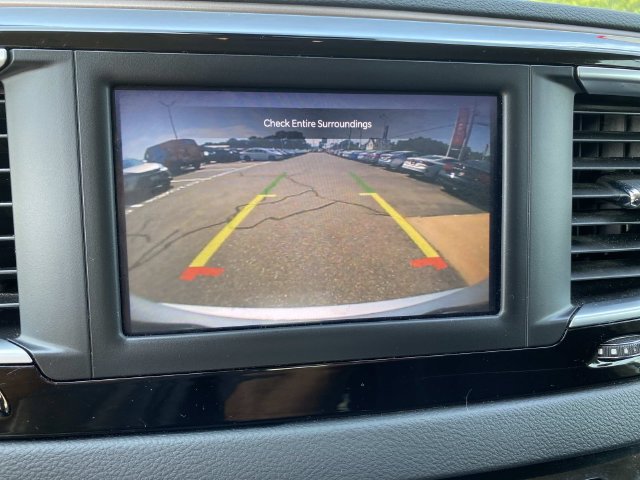 Used 2023 Chrysler Voyager LX FWD image 12