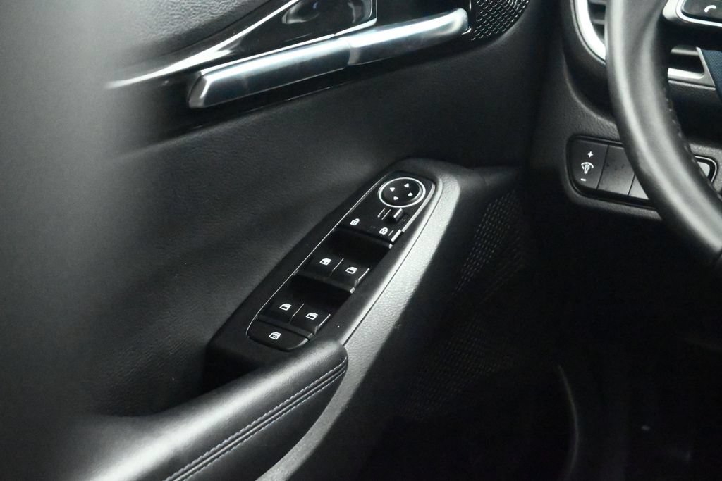 Certified 2022 Kia Seltos S FWD image 42