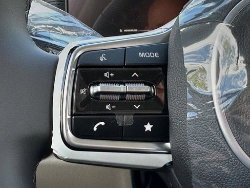 New 2026 Kia Carnival LXS FWD image 10