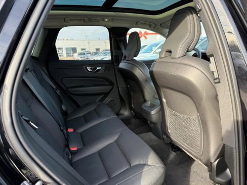 Certified 2025 Volvo XC60 B5 Plus image 11