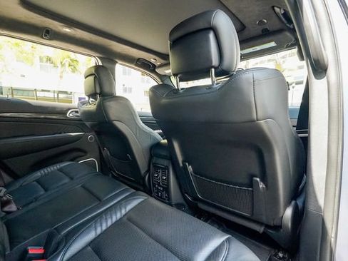 Used 2021 Jeep Grand Cherokee Trackhawk AWD/4WD image 92