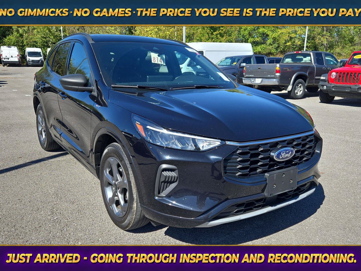 Used 2023 Ford Escape ST-Line w/ Tech Pack #1 AWD/4WD image 1