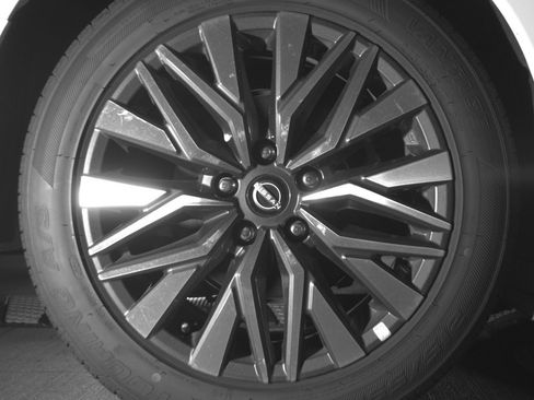 Used 2025 Nissan Altima 2.5 SV image 15