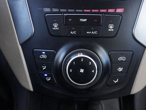 Used 2018 Hyundai Santa Fe Sport image 40