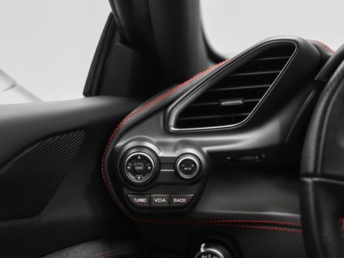Certified 2018 Ferrari 488 GTB RWD image 50