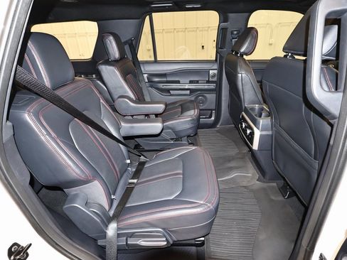 Certified 2024 Ford Expedition Limited image 20